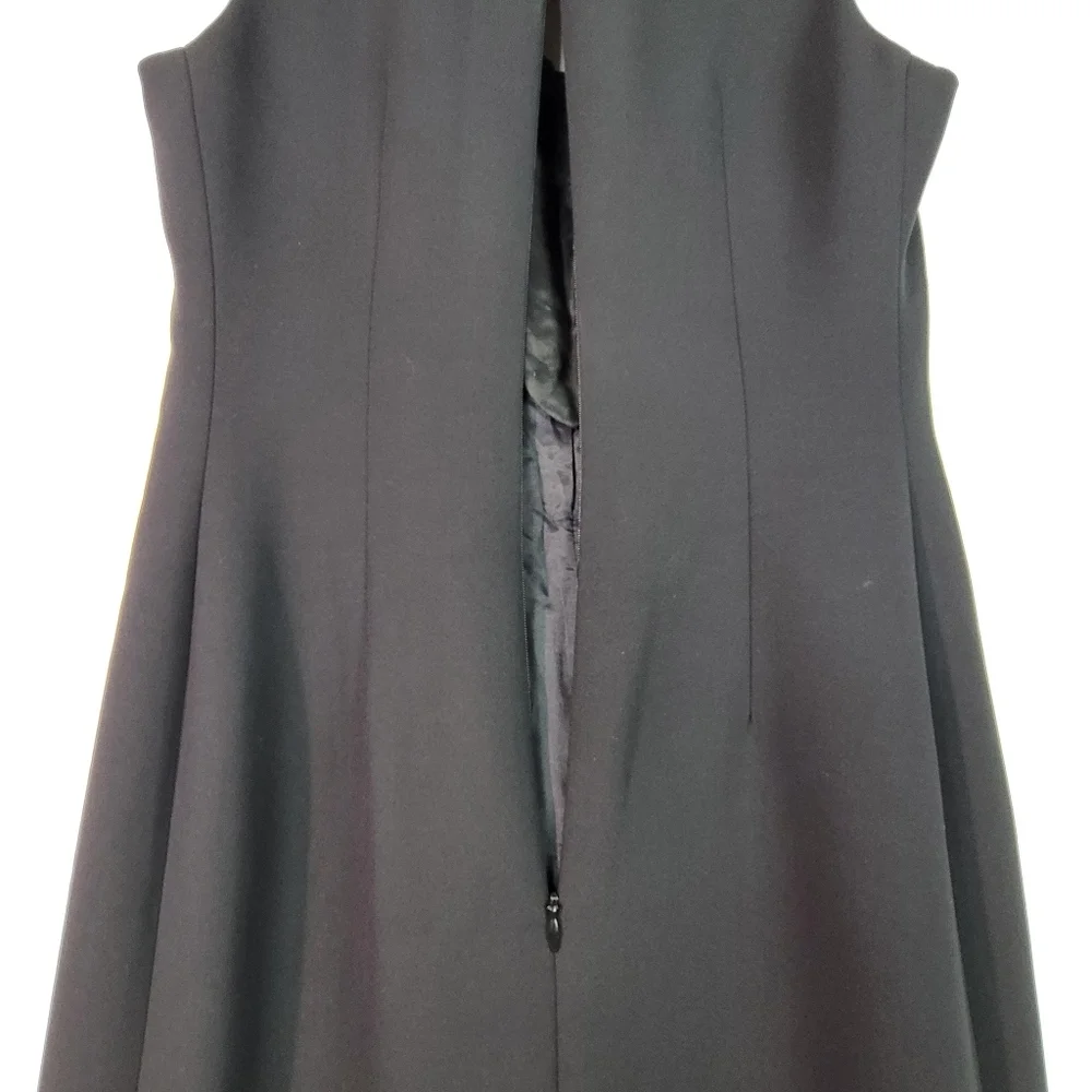 Kay Unger New York All Black plunge v-neck cocktail dress size 10 - Picture 12 of 13